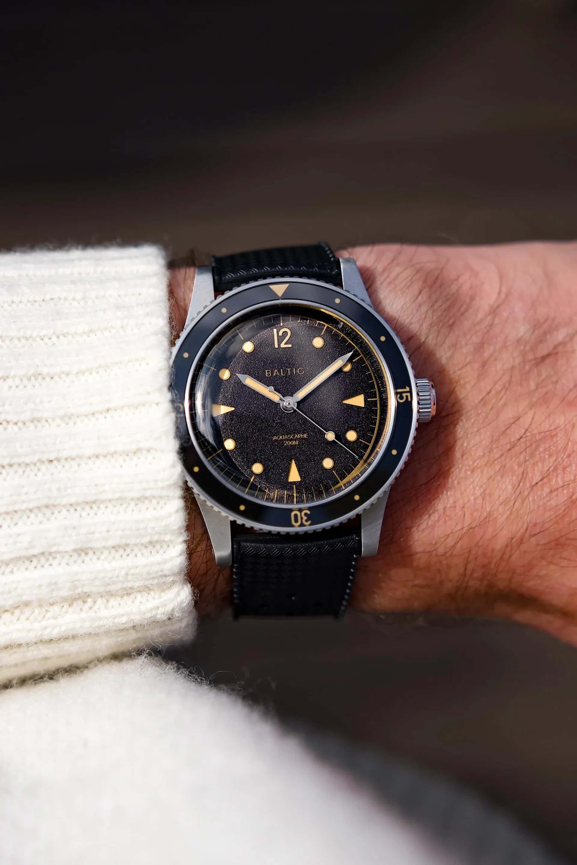 Baltic Aquascaphe Classic Black Gilt - Beads of rice view 6